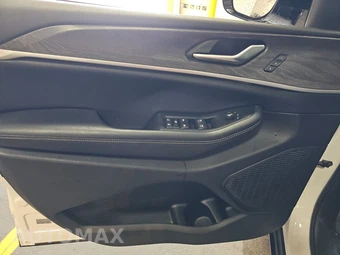 2023 Jeep Grand Cherokee Limited - miniatura 9