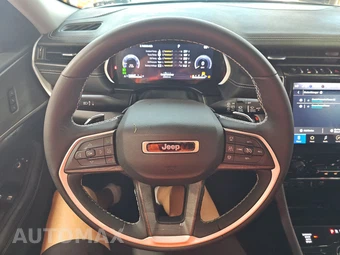 2023 Jeep Grand Cherokee Limited - miniatura 10