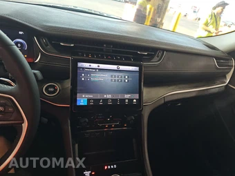 2023 Jeep Grand Cherokee Limited - miniatura 11