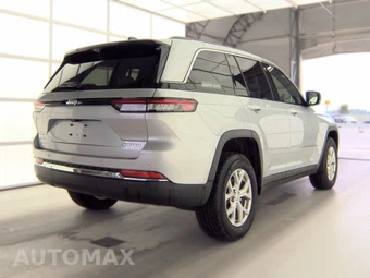 2023 Jeep Grand Cherokee Limited - miniatura 4
