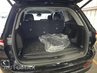 2023 Jeep Grand Cherokee Limited - miniatura 16