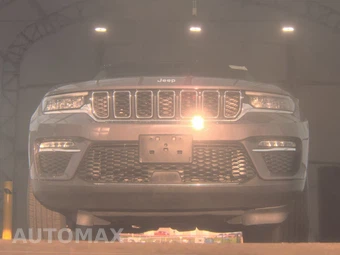 2023 Jeep Grand Cherokee Limited - miniatura 3