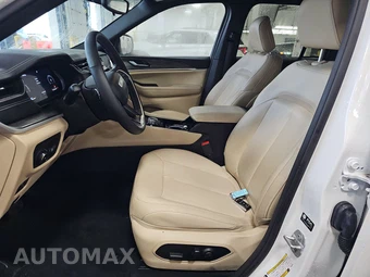 2023 Jeep Grand Cherokee Limited - miniatura 7