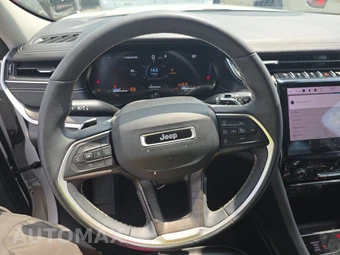 2023 Jeep Grand Cherokee Limited - miniatura 10