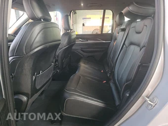 2023 Jeep Grand Cherokee Limited - miniatura 13