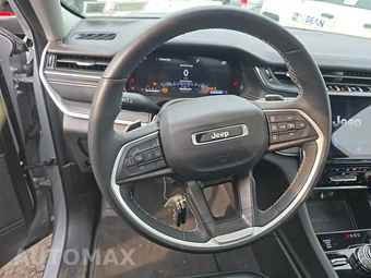 2023 Jeep Grand Cherokee Limited - miniatura 10