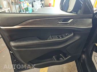 2023 Jeep Grand Cherokee Limited - miniatura 9