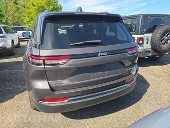 2023 Jeep Grand Cherokee Limited - miniatura 5