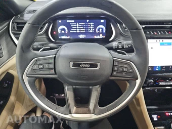 2023 Jeep Grand Cherokee Limited - miniatura 10