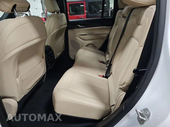 2023 Jeep Grand Cherokee Limited - miniatura 13