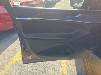 2023 Jeep Grand Cherokee Limited - miniatura 9