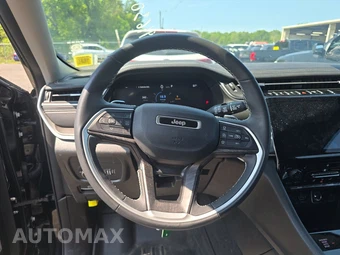 2023 Jeep Grand Cherokee Limited - miniatura 10