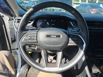 2023 Jeep Grand Cherokee Limited - miniatura 10