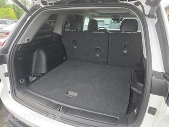 2023 Jeep Grand Cherokee Limited - miniatura 16