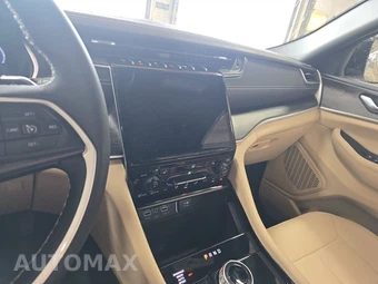 2023 Jeep Grand Cherokee Limited - miniatura 11