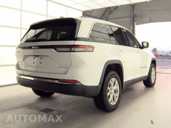2023 Jeep Grand Cherokee Limited - miniatura 4