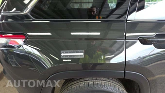 2023 Jeep Grand Cherokee Limited - miniatura 24