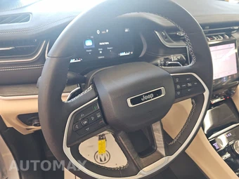 2023 Jeep Grand Cherokee Limited - miniatura 10