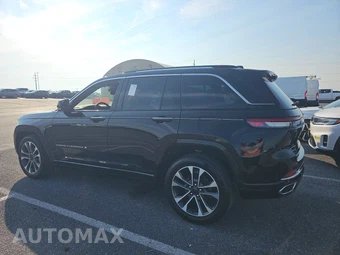 2023 Jeep Grand Cherokee Overland - miniatura 6