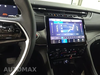 2023 Jeep Grand Cherokee Overland - miniatura 11