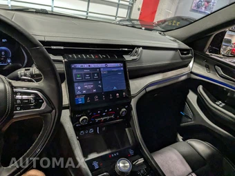 2023 Jeep Grand Cherokee Overland - miniatura 64