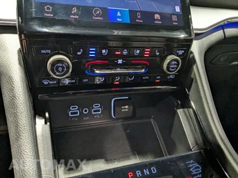 2023 Jeep Grand Cherokee Overland - miniatura 66