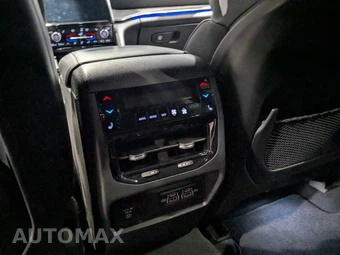 2023 Jeep Grand Cherokee Overland - miniatura 78
