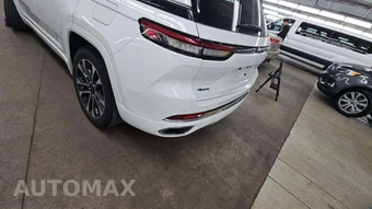 2023 Jeep Grand Cherokee Overland - miniatura 22