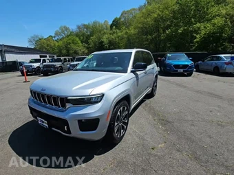 2023 Jeep Grand Cherokee Overland