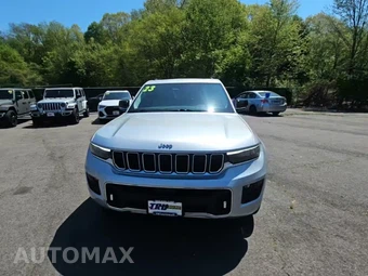 2023 Jeep Grand Cherokee Overland - miniatura 2