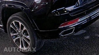 2023 Jeep Grand Cherokee Overland - miniatura 10