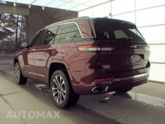 2023 Jeep Grand Cherokee Overland - miniatura 6
