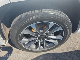 2023 Jeep Grand Cherokee Overland - miniatura 22