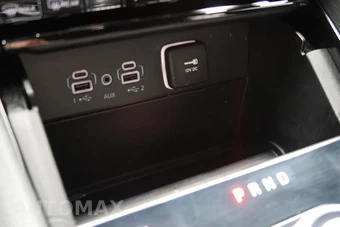 2023 Jeep Grand Cherokee Overland - miniatura 43