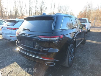 2023 Jeep Grand Cherokee Overland - miniatura 4