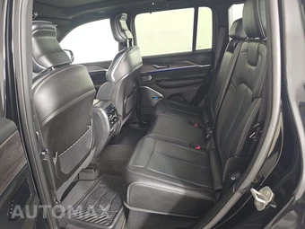 2023 Jeep Grand Cherokee Overland - miniatura 13