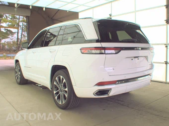 2023 Jeep Grand Cherokee Overland - miniatura 6