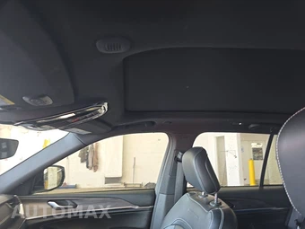2023 Jeep Grand Cherokee Overland - miniatura 19