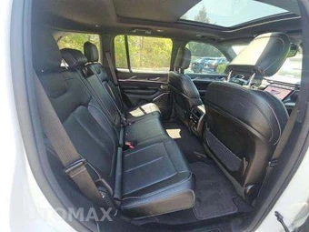 2023 Jeep Grand Cherokee Overland - miniatura 17