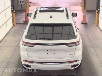 2023 Jeep Grand Cherokee Overland - miniatura 5
