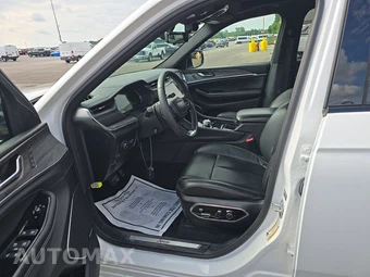 2023 Jeep Grand Cherokee Overland - miniatura 7