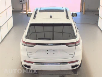 2023 Jeep Grand Cherokee Overland - miniatura 5
