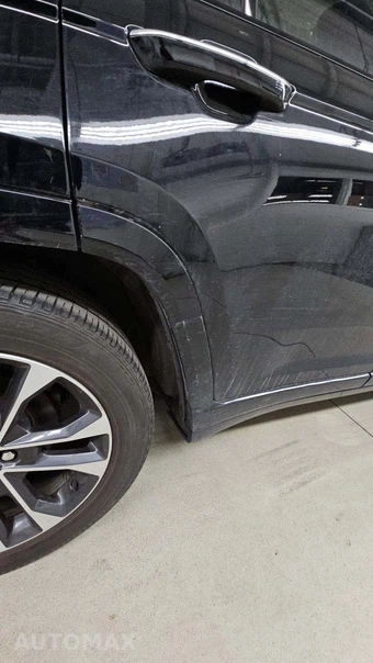 2023 Jeep Grand Cherokee Overland - miniatura 24
