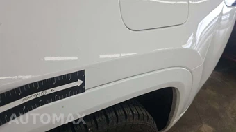 2023 Jeep Grand Cherokee Overland - miniatura 23