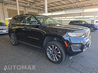 2023 Jeep Grand Cherokee Overland - miniatura 3
