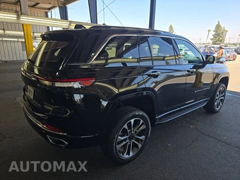 2023 Jeep Grand Cherokee Overland - miniatura 4