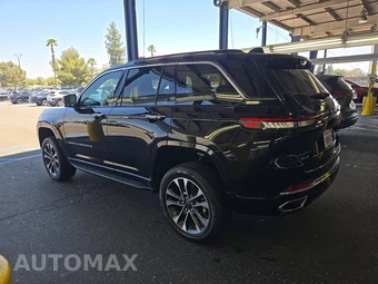 2023 Jeep Grand Cherokee Overland - miniatura 6