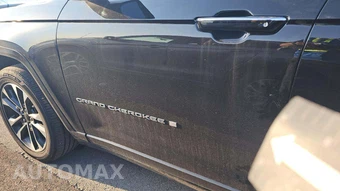 2023 Jeep Grand Cherokee Overland - miniatura 25