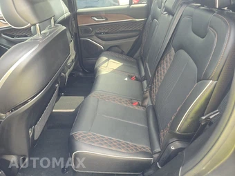 2023 Jeep Grand Cherokee Summit - miniatura 13