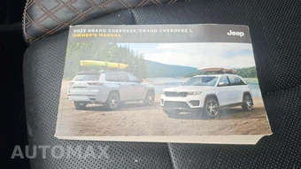 2023 Jeep Grand Cherokee Summit - miniatura 17